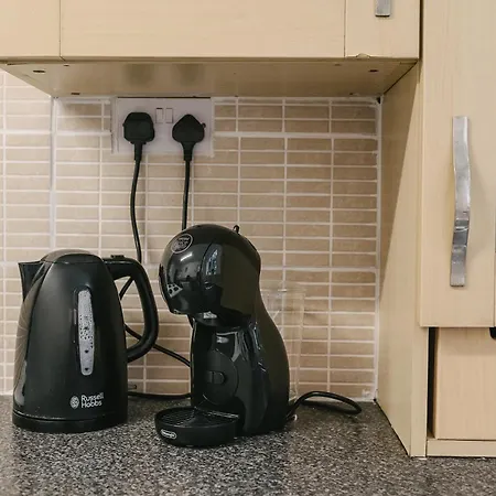 Coastal Comfort 3-bed Retreat Scarborough