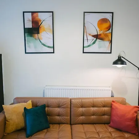 Coastal Comfort 3-bed Retreat