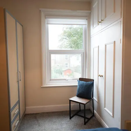 Coastal Comfort 3-bed Retreat *