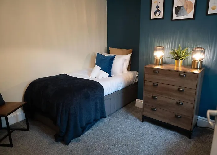 Coastal Comfort 3-bed Retreat