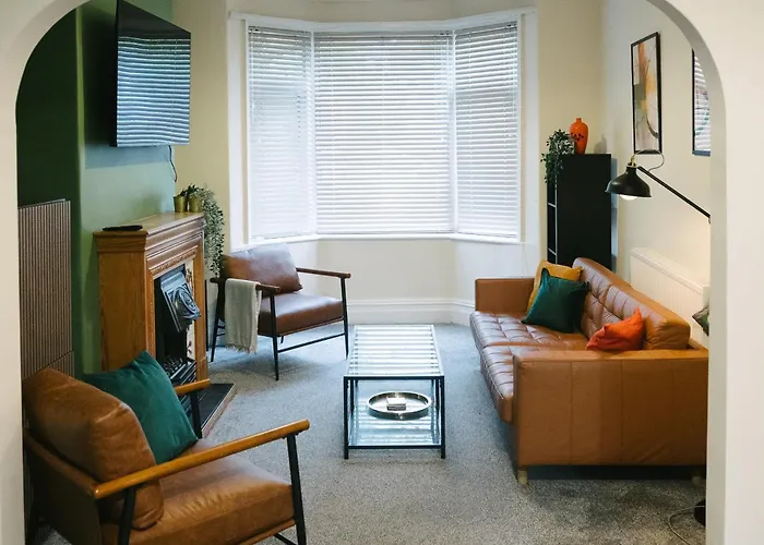 Coastal Comfort 3-bed Retreat * Scarborough