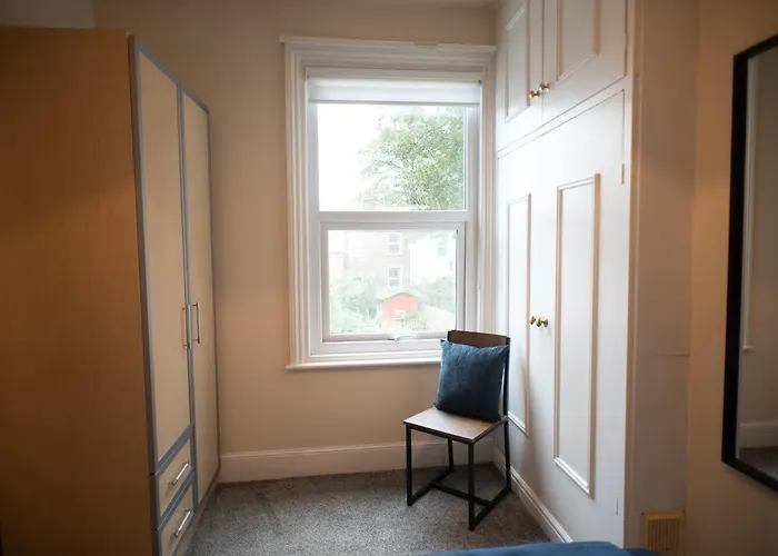 Coastal Comfort 3-bed Retreat *