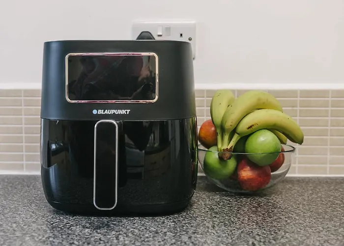 Coastal Comfort 3-bed Retreat Scarborough