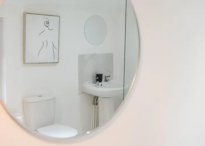 Coastal Comfort 3-bed Retreat