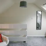 Coastal Comfort 3-bed Retreat *